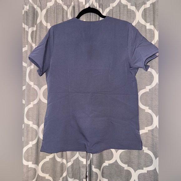 FIGS SCRUB SET - Picture 5 of 14